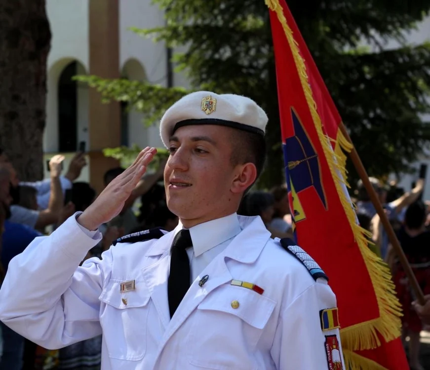 Andrei Dodoţ, elevul militar cu cea mai mare medie obţinută la Bacalaureat în 2021 FOTO Colegiul Naţional Dimitrie Cantemir