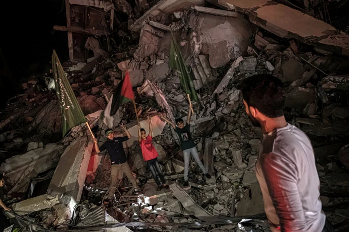 
    Palestinienii au sărbătorit armistițiulFoto: Getty  