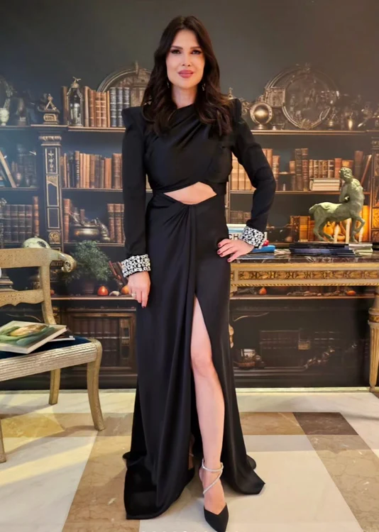 Monica Bîrlădeanu, Instagram jpg