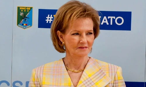 Majestatea Sa Margareta la Corpul Multinational NATO, Sibiu   Daniel Angelescu, Casa Majestatii Sale  (3) jpeg