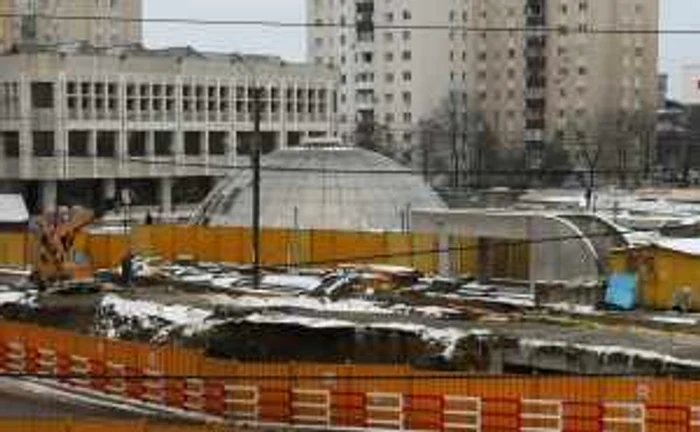 Lucrările de la Hala Centrală trebuiau să se termine în 2007