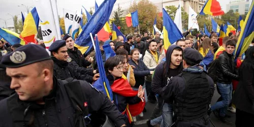 Platforma Unionistă Acţiunea 2012 organizează marşul Luptă pentru Basarabia în Bucureşti sâmbătă 22 octombrie 2016 FOTO Inquam Photos Liviu Florin Albei