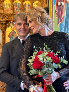 Roxana Ciuhulescu și soțul său, Silviu Bulugioiu, au fost nași de căsătorie. FOTO: Ștefan Marin