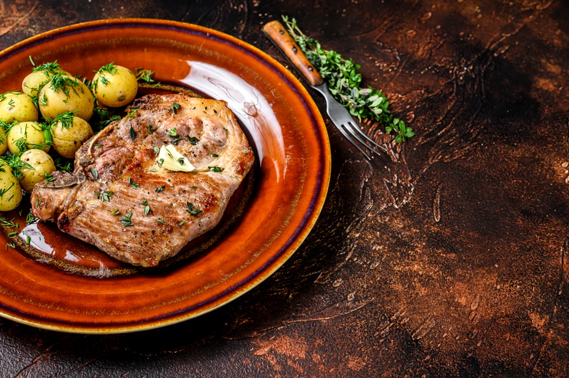 ceafa porc shutterstock 1864199020 jpg