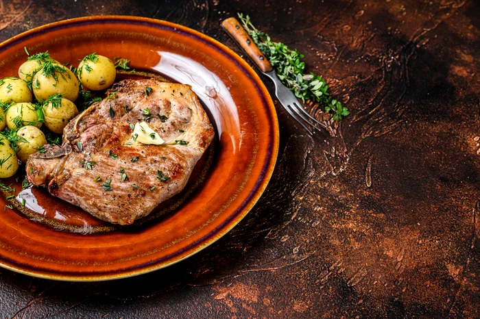 ceafa porc shutterstock 1864199020 jpg