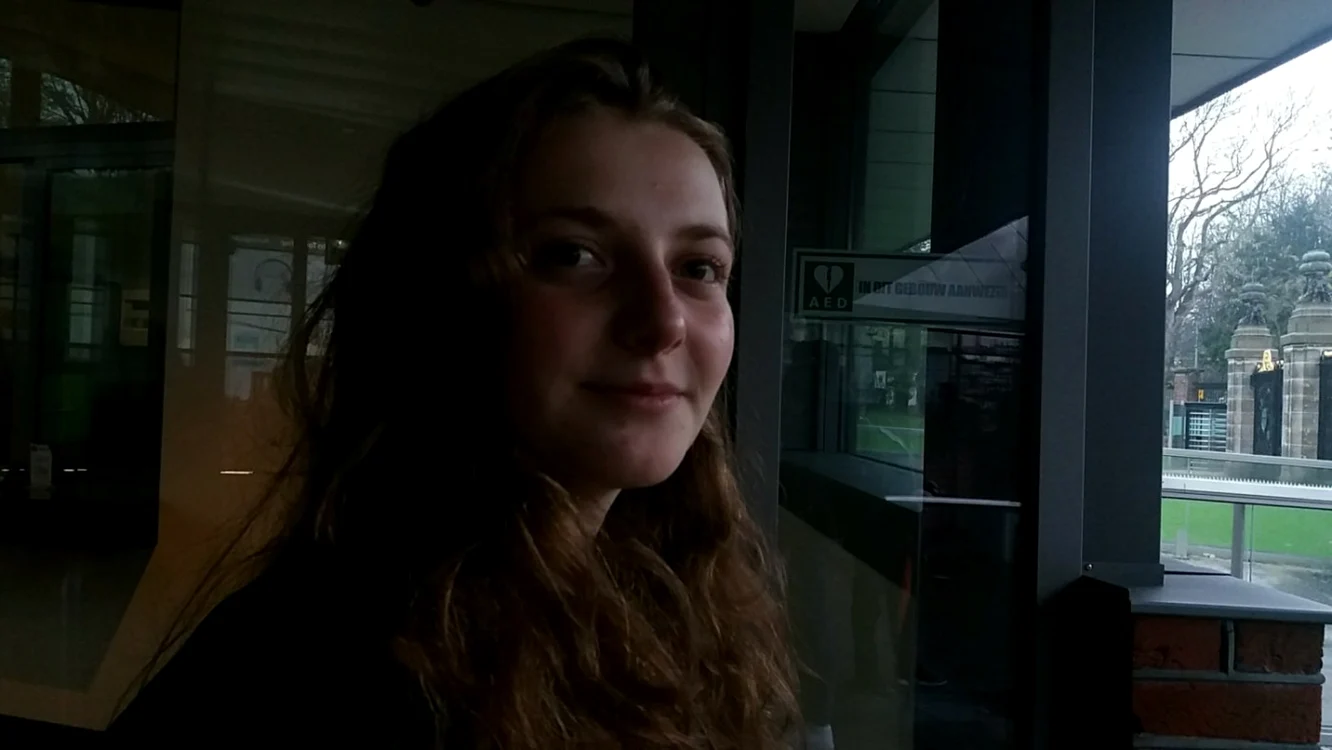 Maria Magdalena Enache a fost desemnată cel mai bun orator al echipei româneşti la Moot Court Europe