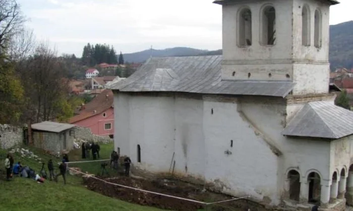 Comoara lui Brâncoveanu a iscat un scandal de proporţii jpeg