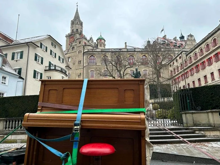 Pianina din Germania așteaptă să fie adusă la Timișoara