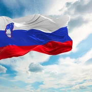 drapel slovenia foto shutterstock