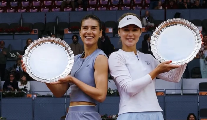 Sorana Cîrstea și coechipiera sa au jucat pentru prima dată împreună (FOTO: Facebook)