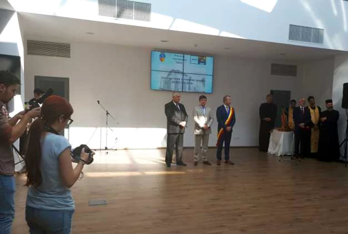 Inaugurarea noului sediu al Primăriei Galaţi FOTO Costel Crângan