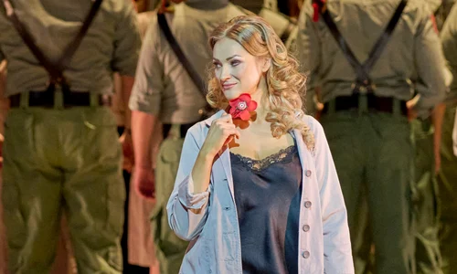 FOTO 1 DSC8692 KARKACHEVA (c) Wiener Staatsoper   Michael Poehn jpg