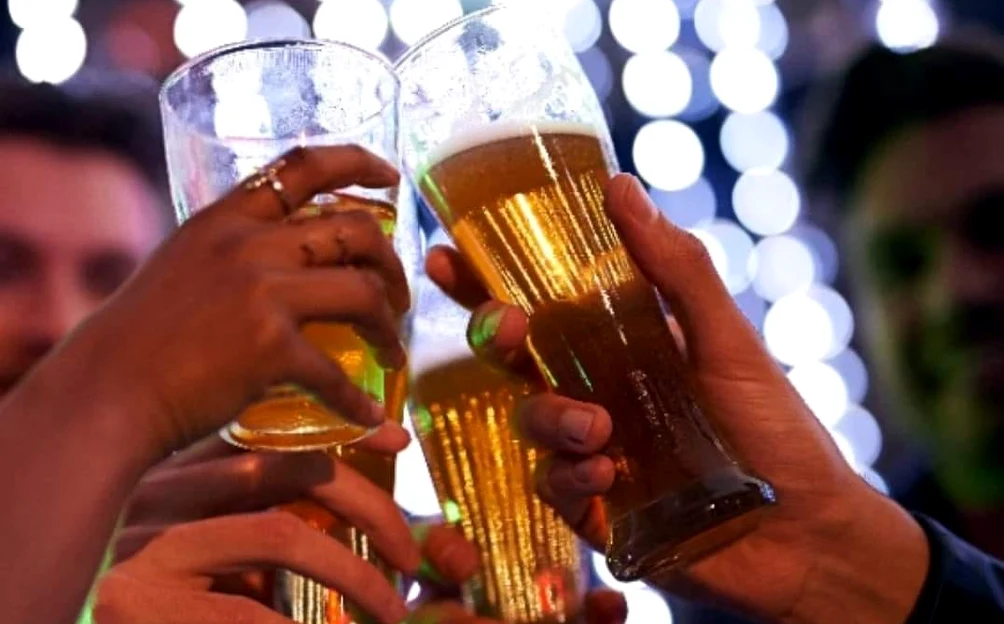 Bărbatul a băut în ziua anterioară 17 beri FOTO Pexels