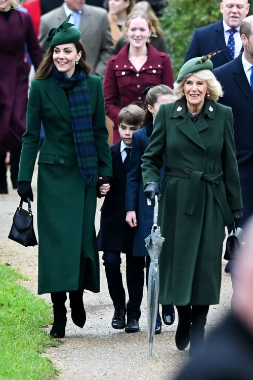 Kate, William, Charles, Camilla de Crăciun la Sandringham, Profimedia (2) jpg