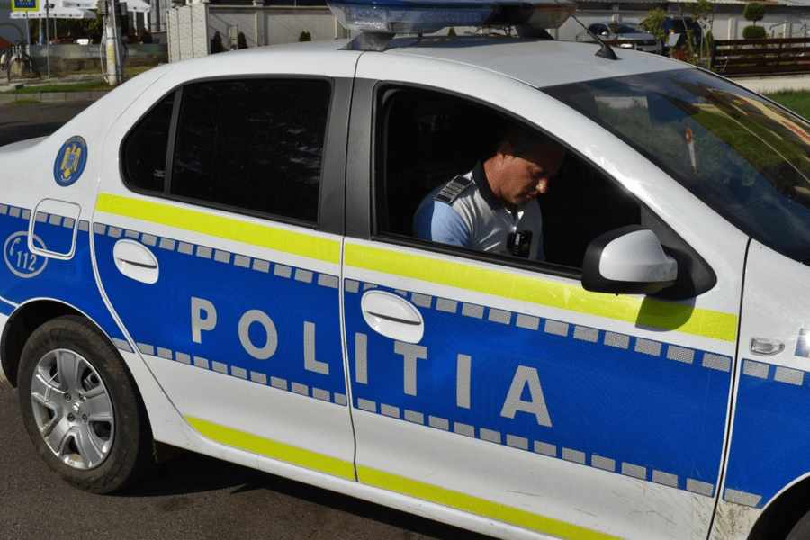 Un șofer ucrainean, suspect de Parkinson, a provocat haos pe străzile din Galați