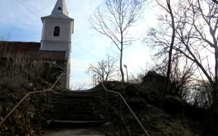 Biserica medievală Turdaş e monument istoric. FOTO: Mihai Căstăian.