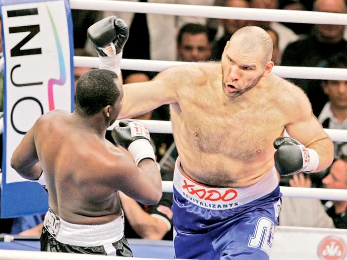 Valuev a fost de două ori campion mondial