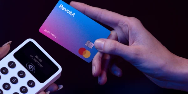 card revolut aplicatie Foto Revolut