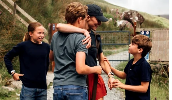 Kate Middleton și familia Instagram  jpg