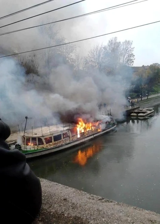 Vaporul Pelican a fost restaurat şi revine pe Bega