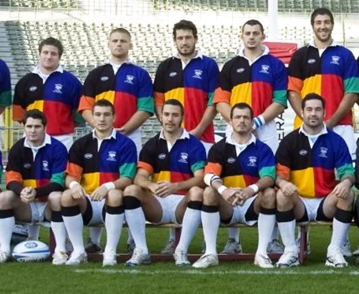 
    Ionut Dimofte (rândul de jos, al doilea din stânga) a înscris pentru selecţionata Europei  