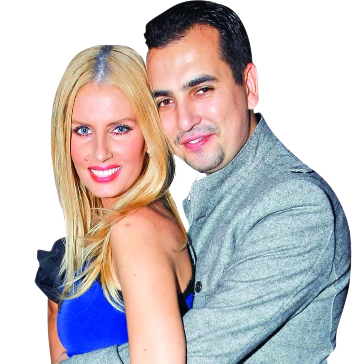 
    Andreea Bănică şi Lucian  Mitrea s-au căsătorit în  urmă cu doi ani şi au o fetiţă  