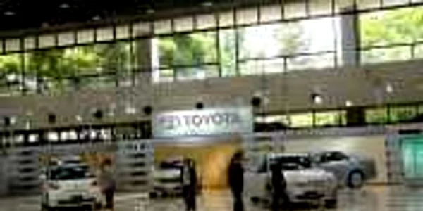 Showroom Toyota