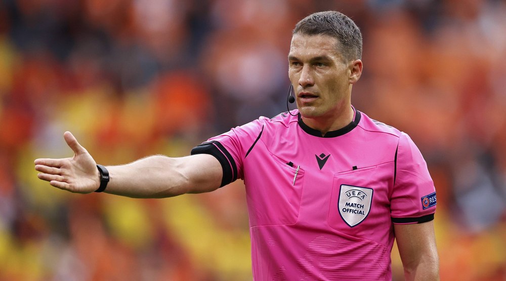 Istvan Kovacs arbitrează cel mai tare meci din Liga Campionilor