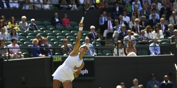 Emma Răducanu - Wimbledon - 3 iul 2021 / FOTO EPA - EFE
