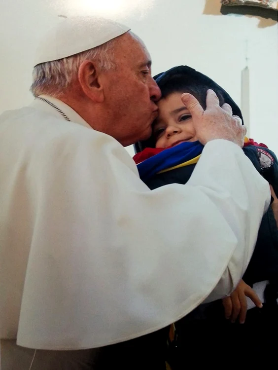 colind la papa francisc foto