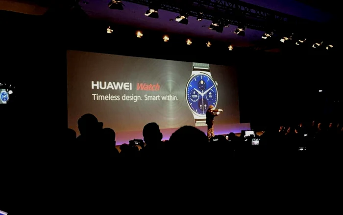 Huawei Watch, gata de înfruntare cu Apple Watch.