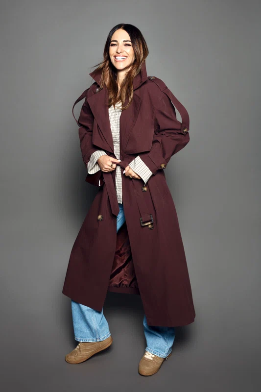 Trench Primark: preț 195 RON