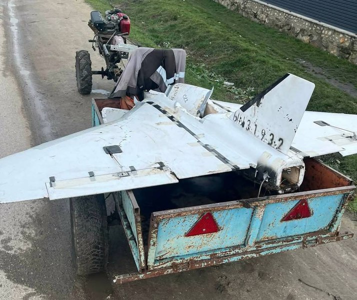 ,,Poate este un sac mare”. Mărturiile moldoveanului care a vrut să ducă acasă drona găsită pe câmp