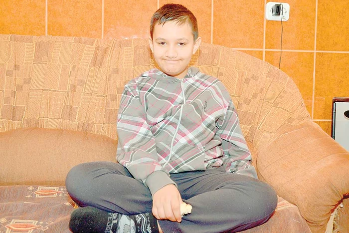 
    Nu mai merge  la şcoală (FOTOGRAFII: ANDREEA MITRACHE)  