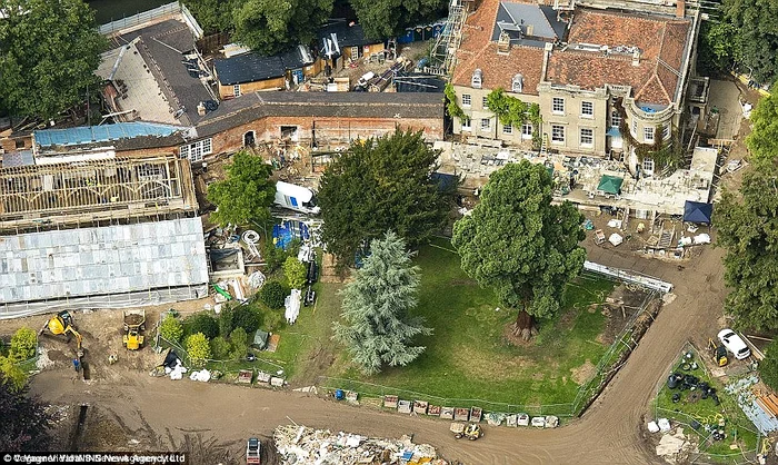 Așa arăta proprietatea lui George Clooney în timpul lucrărilor de renovare