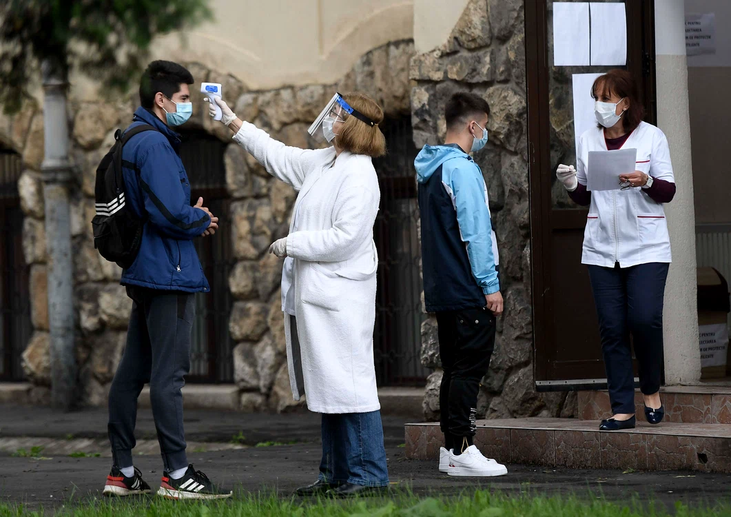 Colegiul Tehnic Transilvania din Brasov, luni, 22 iunie 2020Inquam Photos / Alex Nicodim