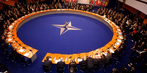 Reuniunea Consiliului Parteneriatului Euro-Atlantic în timpul Summit-ului de la Praga, 22 noiembrie 2002