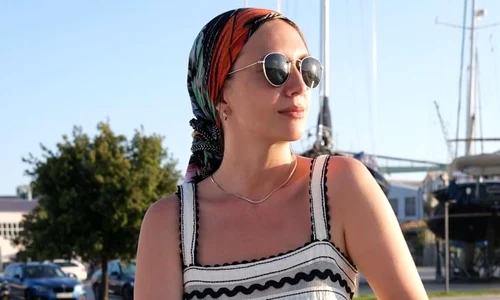 Vedeta s-a redescoperit în vacanța pe barcă și i-a priit 7 zile fără copii