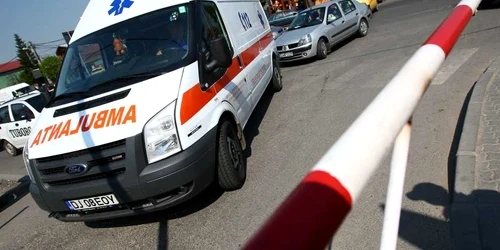 Tânăra se află la urgență