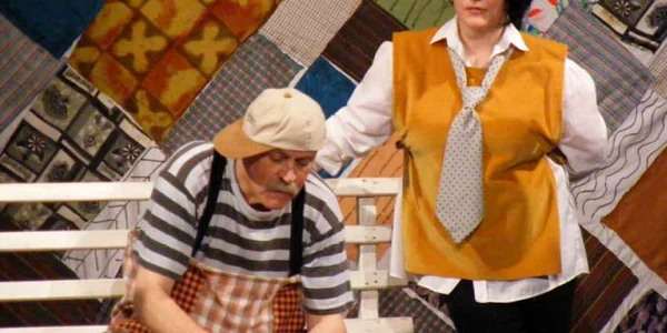 Actori de la Teatrul Prichindel, singurul din Alba Iulia