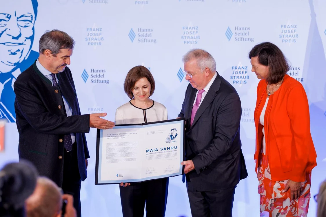 Maia Sandu a fost premiată în Germania. FOTO: Facebook