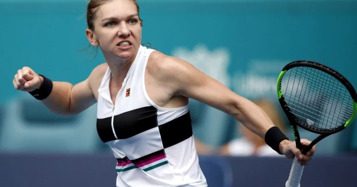 Simona Halep a plătit pe finalul partidei pentru că şi-a luat piciorul de pe acceleraţie