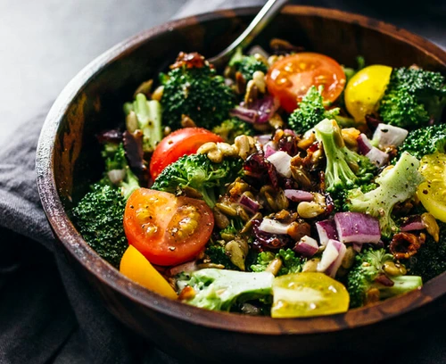 salata de broccoli jpeg