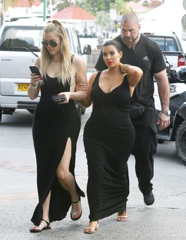 Surorile Kardashian jpeg