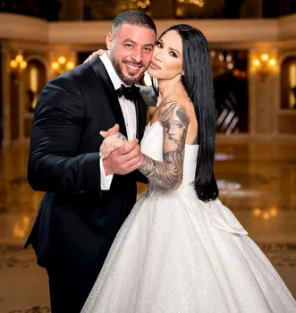 Roxana Vancea și Dragoș Paiu s-au căsătorit religios Instagram