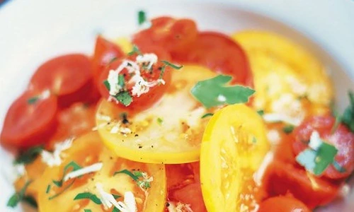 salata de rosii cu hrean jpeg