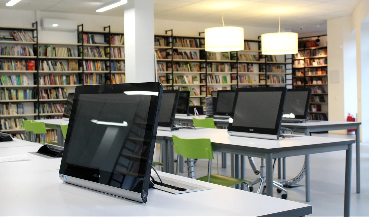 Parteneriat Modex - Universitatea Politehnică București pentru cursuri de blockchain