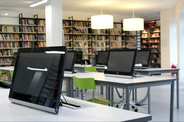 Parteneriat Modex - Universitatea Politehnică București pentru cursuri de blockchain
