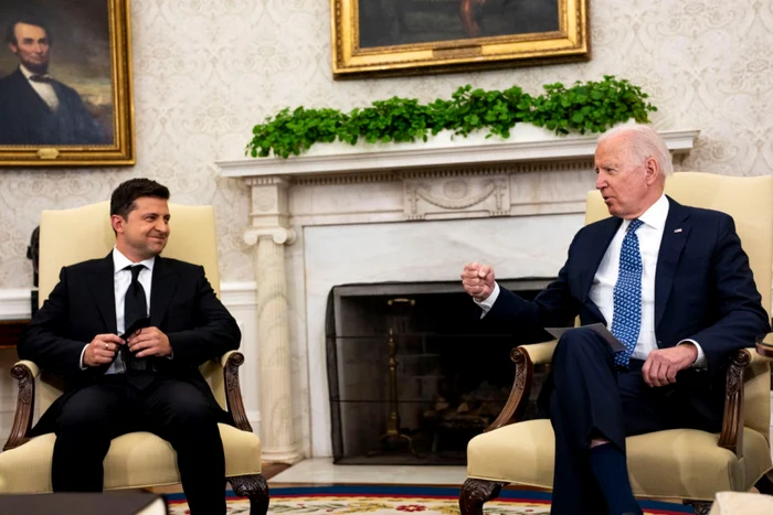 Preşedinţii Volodimir Zelensky şi Joe Biden. Foto arhivă