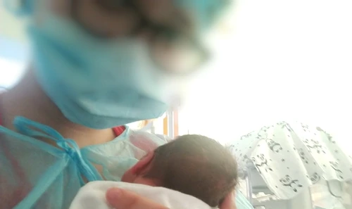 Micuţul Krisztian este iubit de toată familia şi a fost botezat la sfârşitul săptămânii trecute. FOTO: Facebook